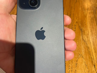 iPhone 15 128 gb foto 3