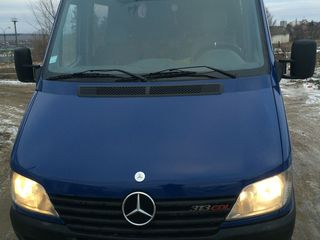 Mercedes sprinter foto 3