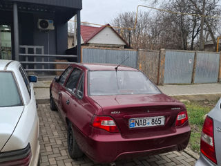 Daewoo Nexia foto 2