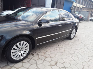 Volkswagen Phaeton foto 6