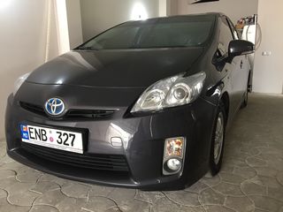 Toyota Prius foto 1