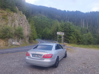 Mercedes E-Class foto 8