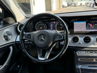 Mercedes E-Class foto 13