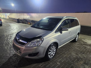 Opel Zafira foto 3