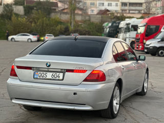 BMW 7 Series foto 2