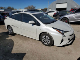 Toyota Prius foto 2