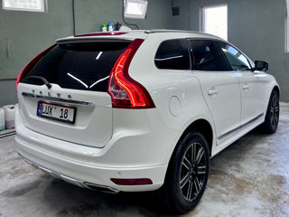 Volvo XC60 foto 3