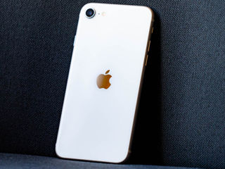 Iphone se 2020 64 gb от 163 лей в месяц! гарантия 12 месяцев!