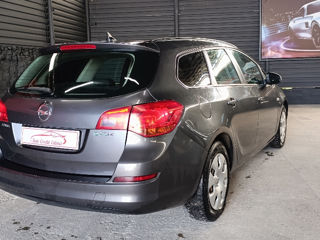 Opel Astra foto 6