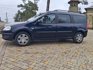 Dacia Logan foto 2