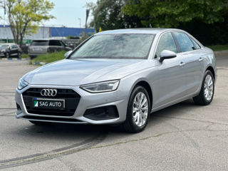 Audi A4 фото 0