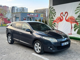 Renault Megane foto 2