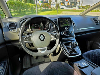 Renault Grand Scenic foto 6