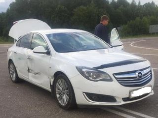 Opel Insignia foto 4