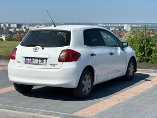 Toyota Auris foto 4