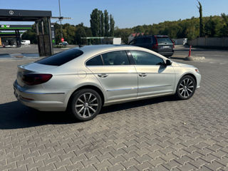 Volkswagen Passat CC foto 2