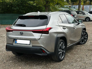 Lexus UX foto 4