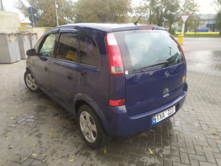 Opel Meriva foto 2