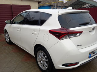 Toyota Auris foto 4