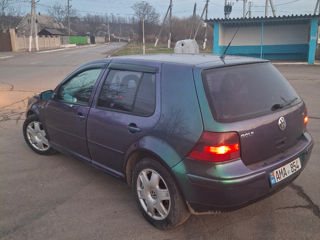 Volkswagen Golf foto 4