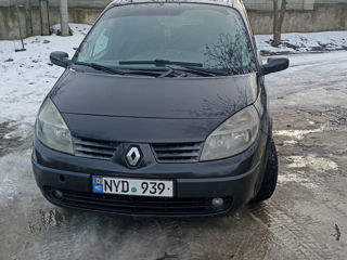 Renault Grand Scenic foto 6