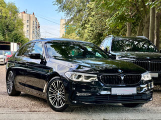 BMW 5 Series foto 1