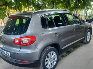 Volkswagen Tiguan foto 4