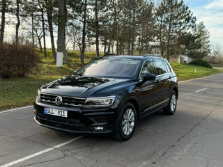 Volkswagen Tiguan foto 2