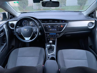 Toyota Auris foto 6