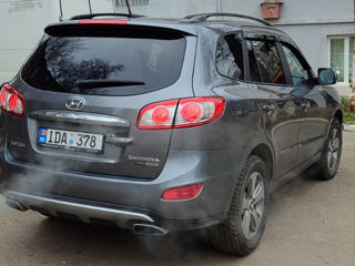 Hyundai Santa FE foto 2