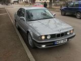 BMW 5 Series foto 5