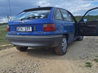 Opel Astra foto 4