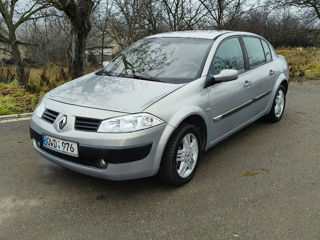 Renault Megane foto 3