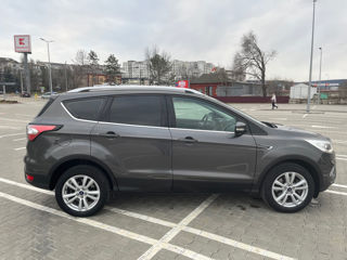 Ford Kuga foto 7