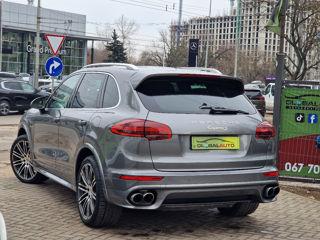 Porsche Cayenne foto 4