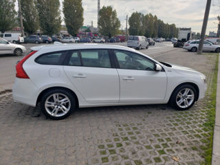 Volvo V60 foto 3