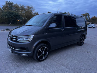 Volkswagen Caravelle foto 4