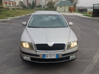 Skoda Octavia foto 3