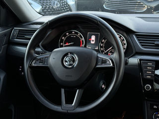 Skoda Superb foto 6