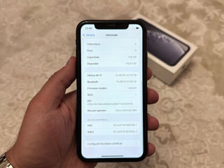 iPhone XR 128GB Black foto 9