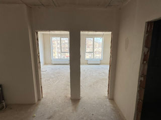 Se vinde Apartament  Or. Ungheni, str. Vasile Lupu  foto 6
