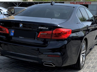 BMW 5 Series foto 4