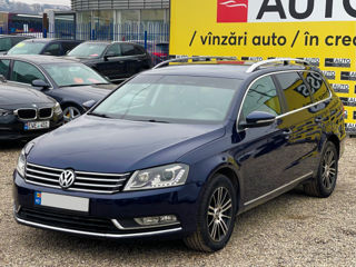 Volkswagen Passat foto 4