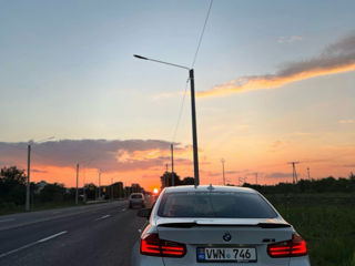 BMW 3 Series foto 3