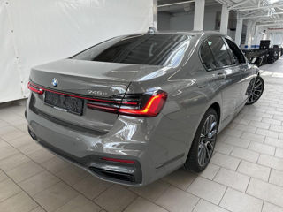 BMW 7 Series foto 7