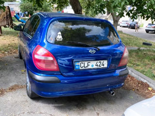 Nissan Almera foto 6