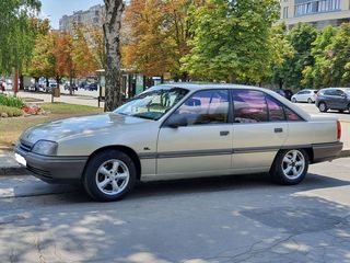 Opel Omega foto 10