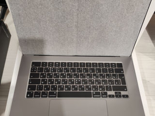 NOU- Laptop 15,3  Apple MacBook Air - garantie 24 luni. foto 4