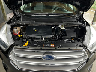 Ford Escape foto 5