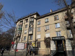 Apartament cu 3 camere, 77 m², Centru, Chișinău